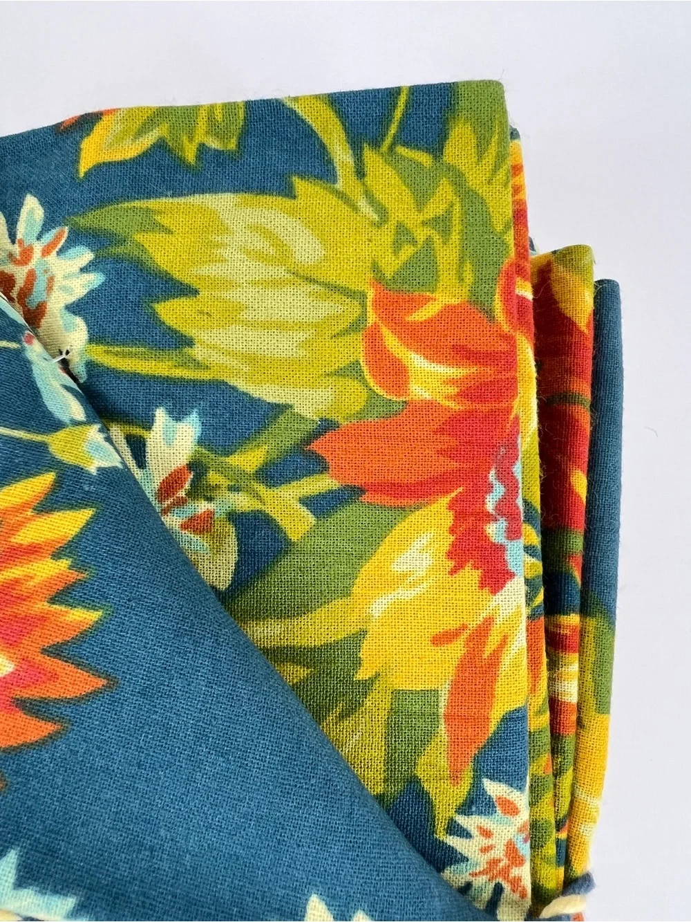 April Cornell Floral Dinner Napkins Marguerite Teal Yellow Orange 12 Pc NEW